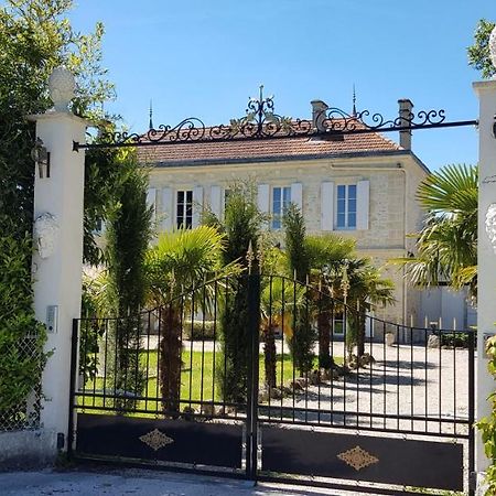 Le Manoir Lacustre Queyrac Exterior photo
